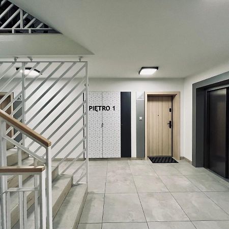 Apartament Husarska Apartment รูเมีย ภายนอก รูปภาพ